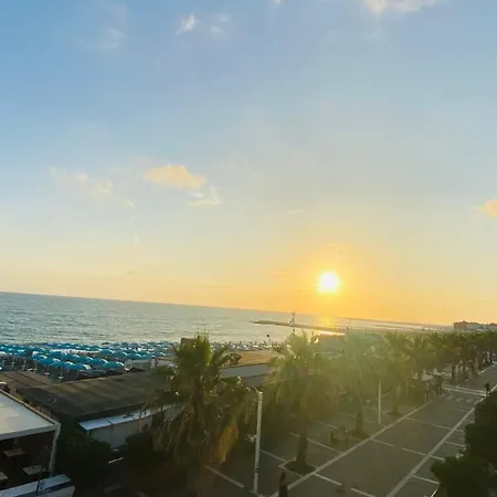 Apartment Fronte Mare Marina Di Cecina Cecina (Livorno)